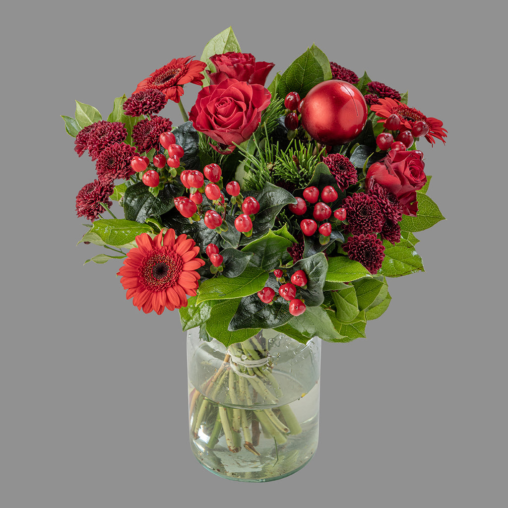Christmas red roses bouquet